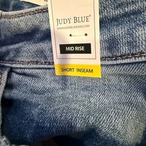 Judy Blue Light Wash Denim Jeans
